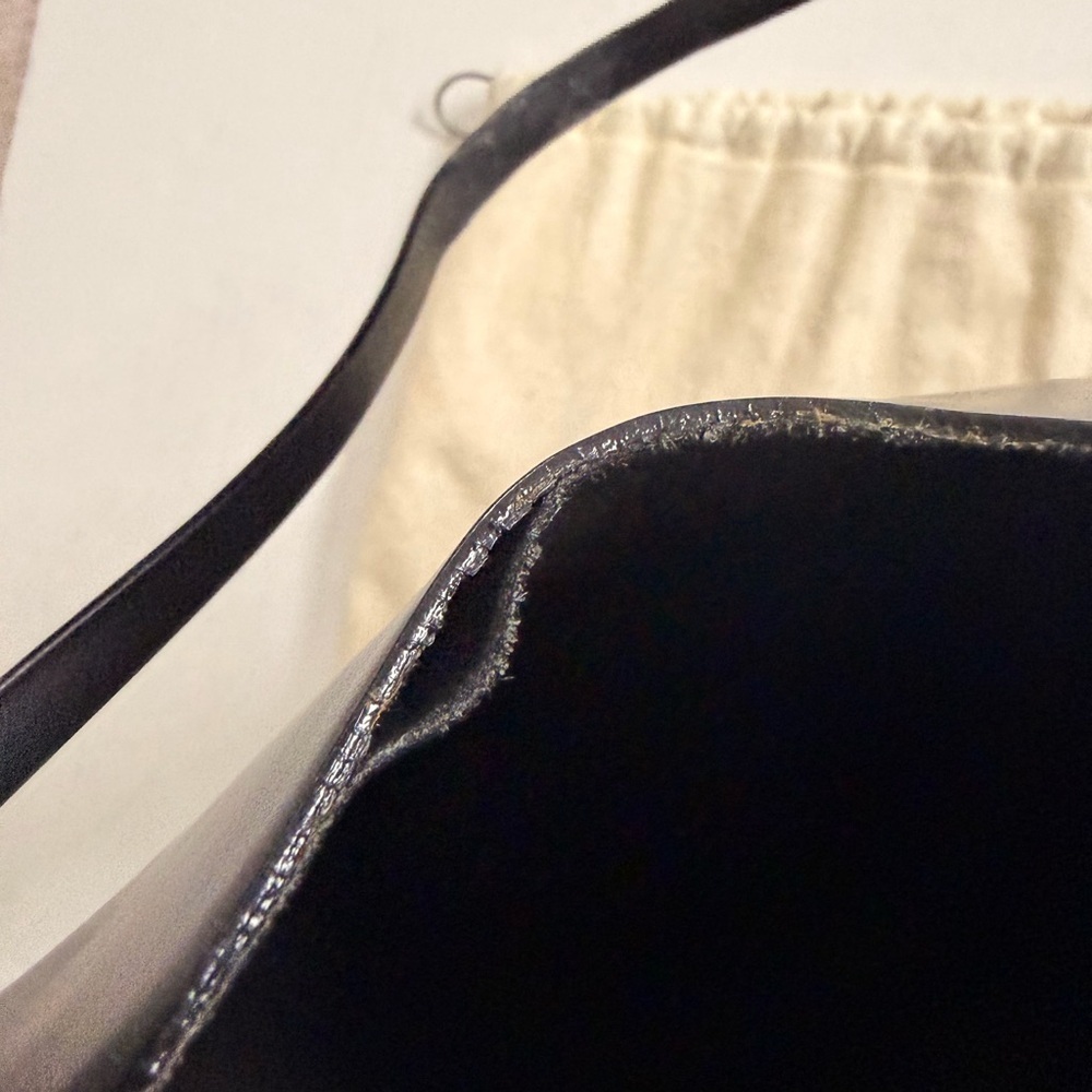 Vintage Gucci Black Leather G logo Buckle Hobo Bag with Attached Mini Bag - Picture 3 of 16